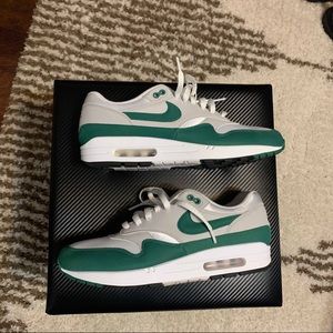 Air Max 1 “Evergreen”